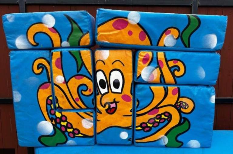 Commercial soft play peices