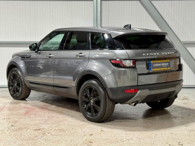 2017 Land Rover Range Rover Evoque 2.0 TD4 SE Tech 5dr Auto ESTATE Diesel Automatic