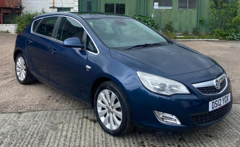 2012 Vauxhall Astra 1.6 16v SE Hatchback 5dr Petrol Auto Euro 5 (115 ps)