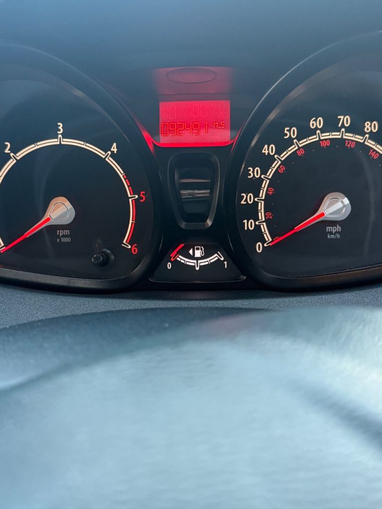 Ford, FIESTA, Hatchback, 2011, Manual, 1399 (cc), 5 doors