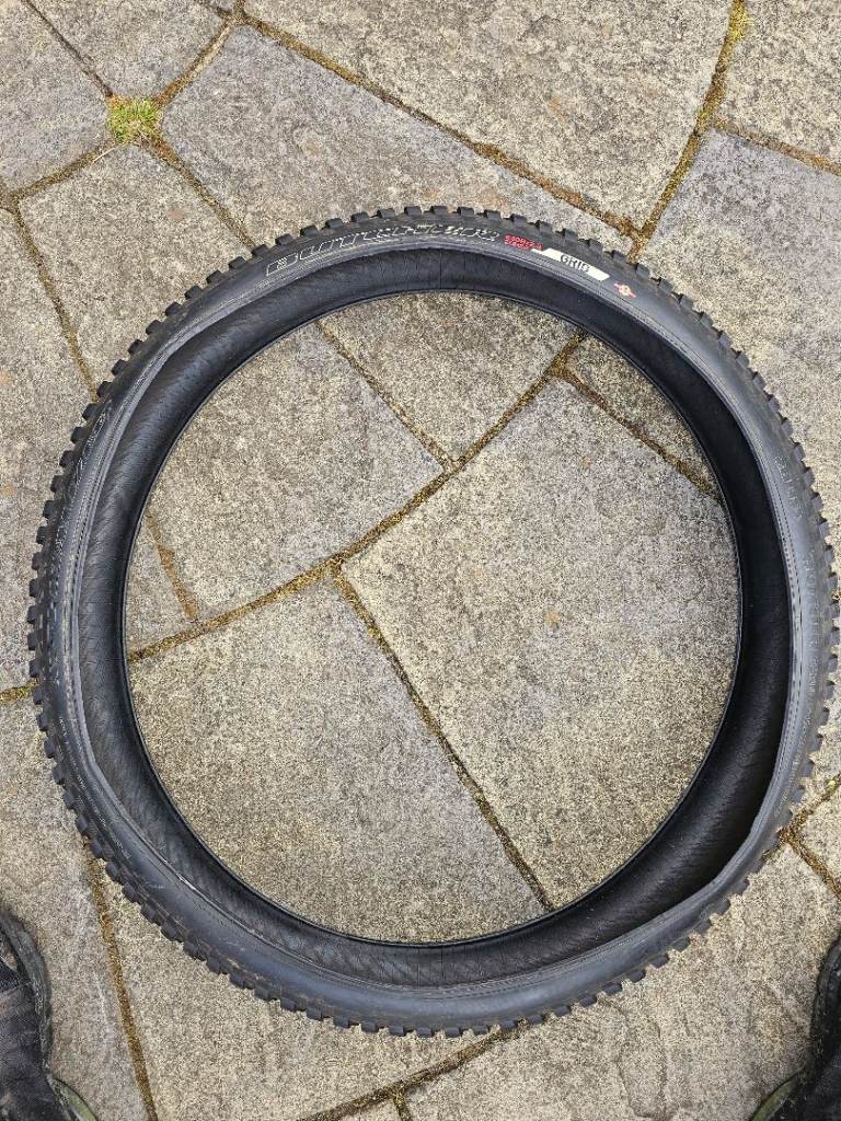 Specialized butcher 650Bx2.3 mtb tyre
