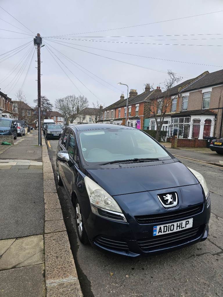 Peugeot, 5008, MPV  (SPARE OR REPAIR)