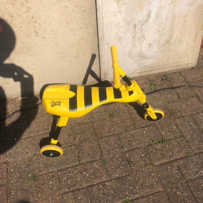 For sale 🛴🛴Kids ride on toy scuttle bug bargain 