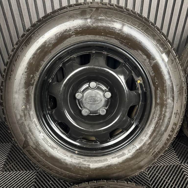 18'' GENUINE LAND ROVER DEFENDER BLACK 5093 STEEL WHEELS MICHELIN TYRES