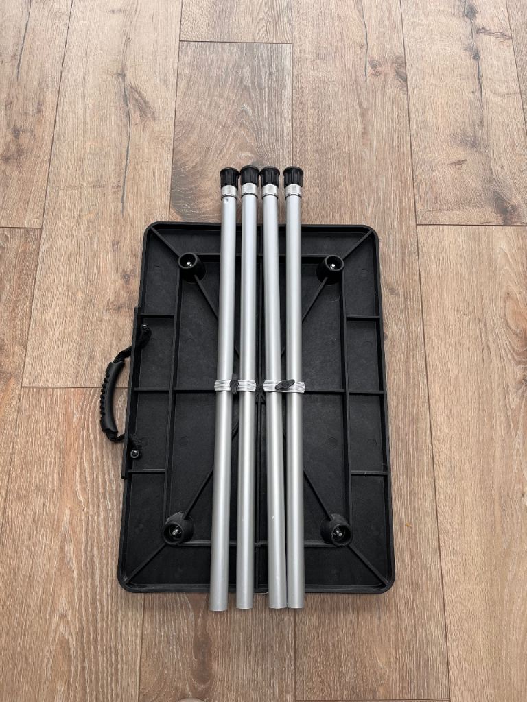 Video projector stand