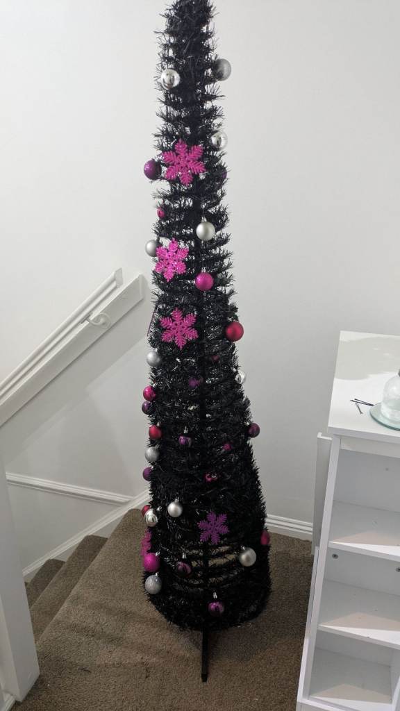 Black Christmas tree 