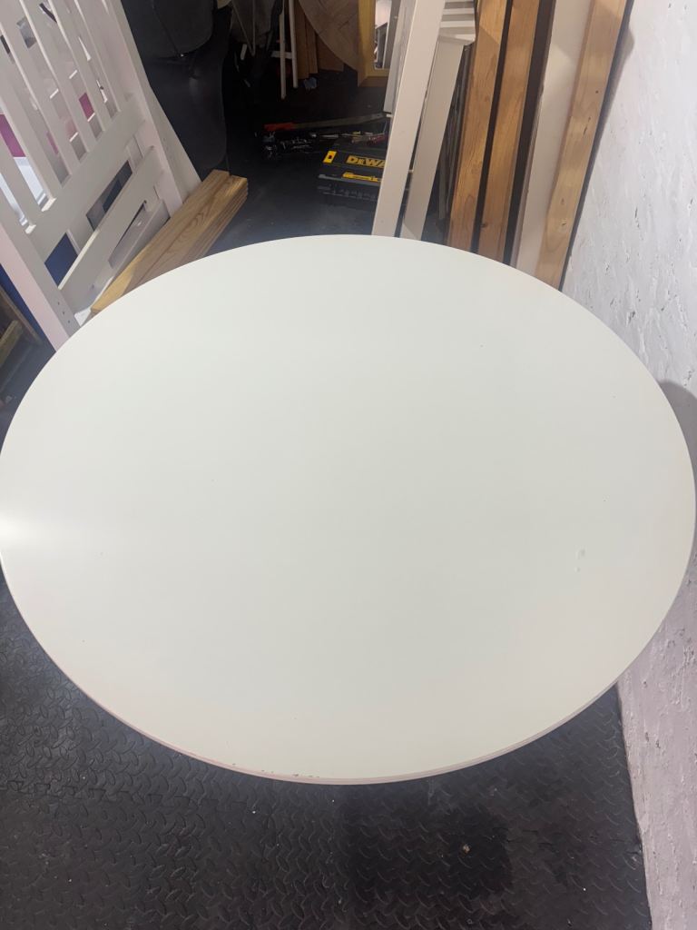 White Ikea round dining table