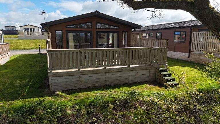 Countryside Lodge For Sale in Ayr  - Lodge / Caravan 