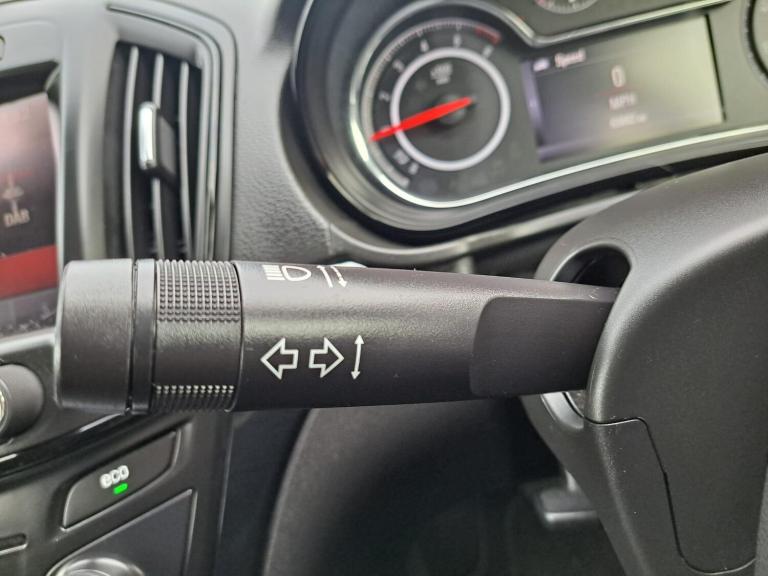 2014 Vauxhall Insignia 2.0 CDTi ecoFLEX Tech Line Sports Tourer Euro 5 (s/s) 5dr ESTATE Diesel Ma...