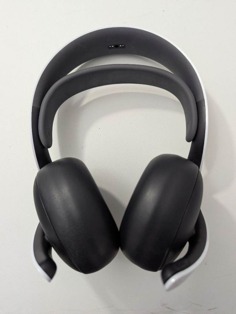 Sony PULSE Elite Wireless PS5 Gaming Headset – Excellent Condition