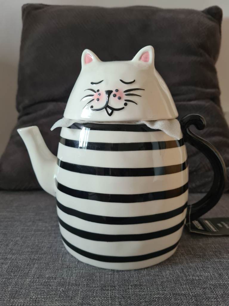 NEW George Home Stoneware Cat Teapot – Black and White Stripe