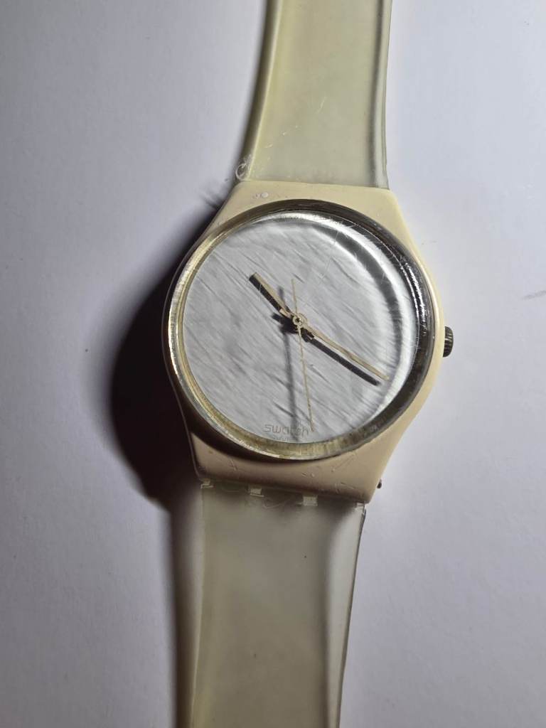 Vintage Swatch Watch White Out GW107, 1987 In Good Working Order New Battery
