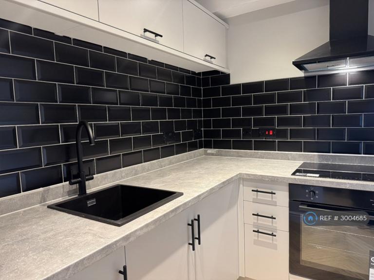 Studio flat in College Road, Doncaster, DN1 (#3004685)