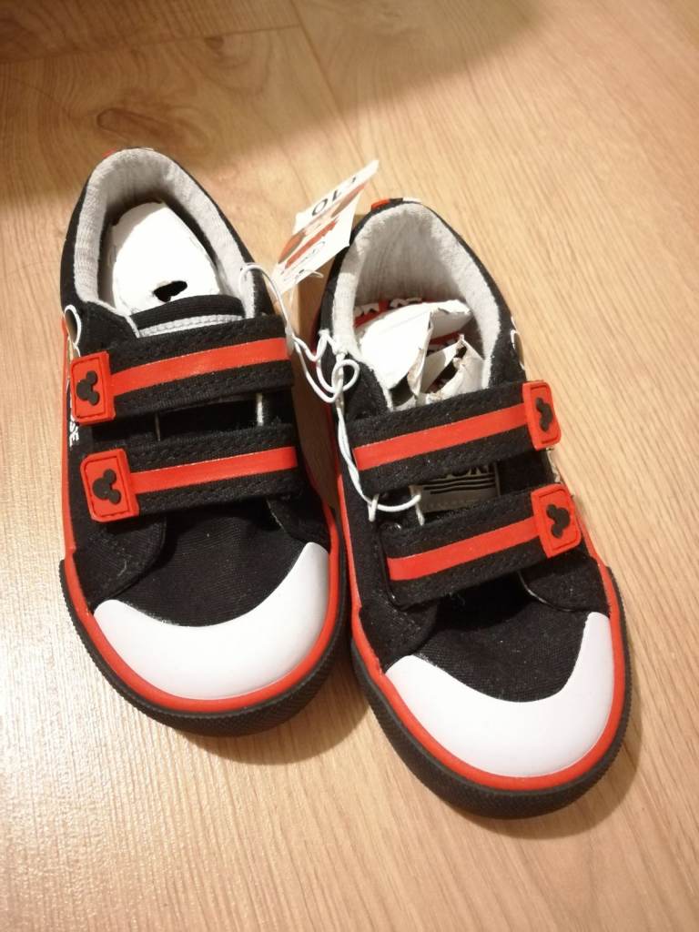 Kid shoes