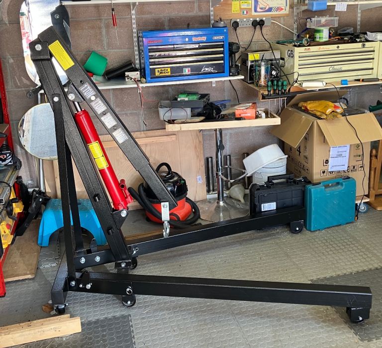 1 Tonne engine crane