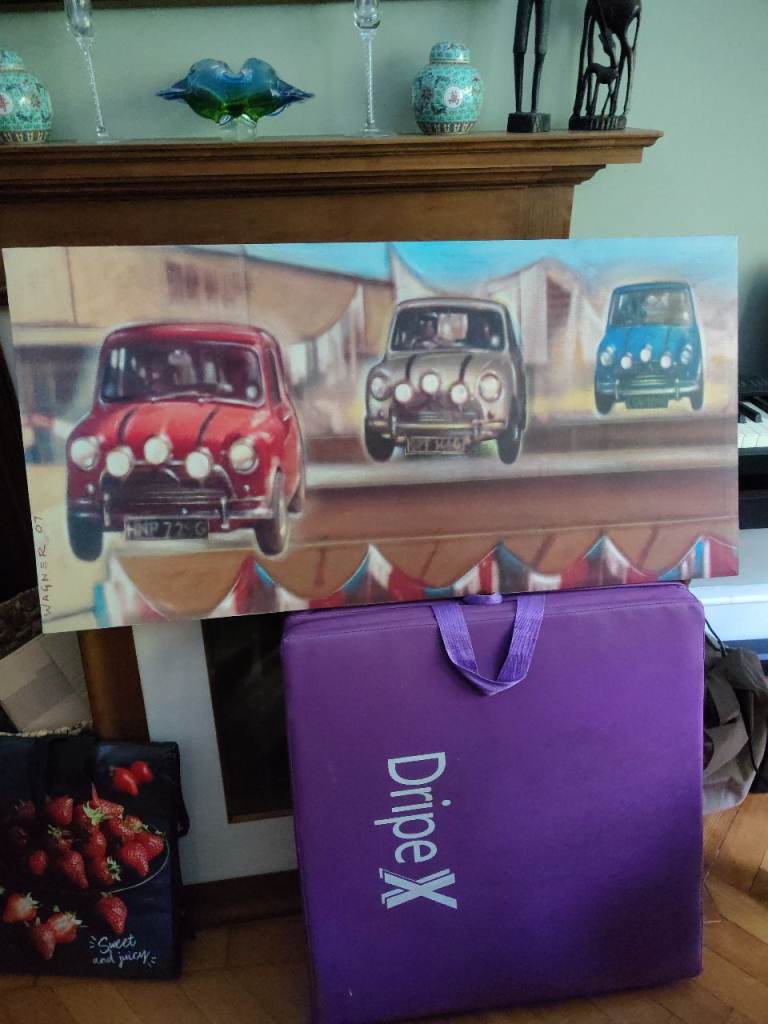 Classic Mini Cooper Canvas Print – Good Condition