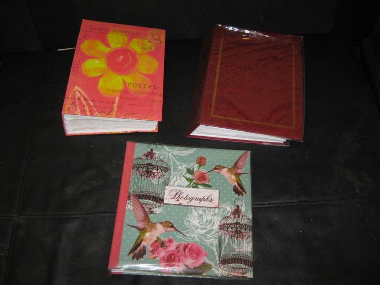 3 X FREE PHOTO ALBUMS, TOTTENHAM N17 0NL