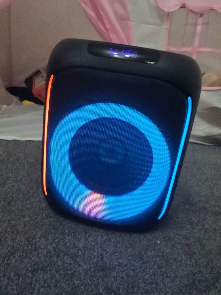 Goodmans deep bass party speaker 