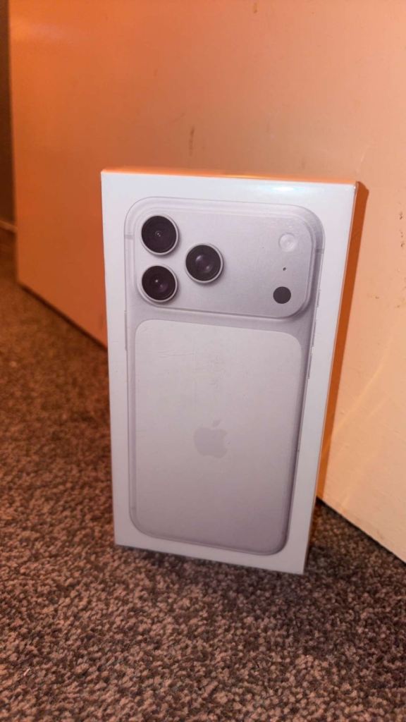  Apple iPhone 17 pro max