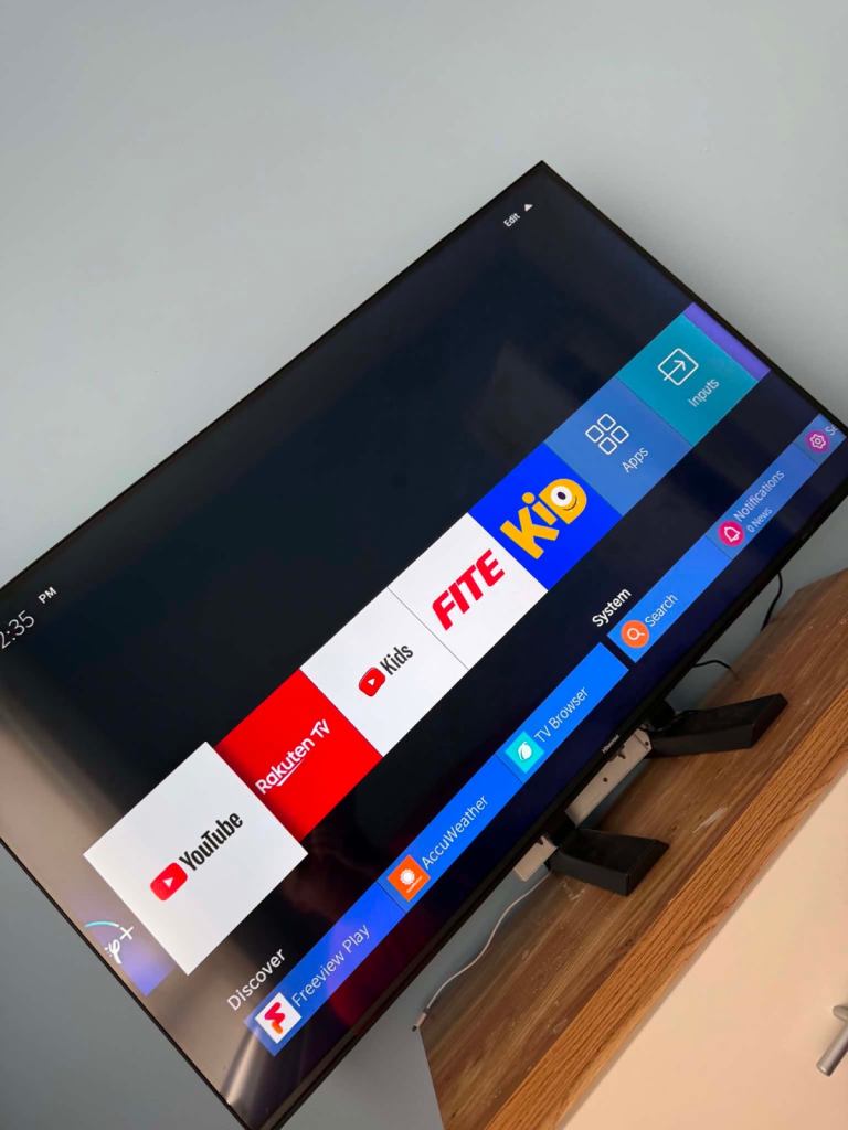 55” uhd smart tv 