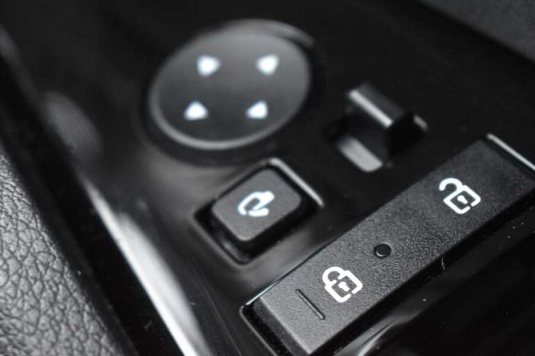 2025 Kia Sportage 1.6T Plug In Hybrid Gt Line S Suv 5dr Petrol Auto Awd Euro 6 (s/s) (241 Bhp EST...