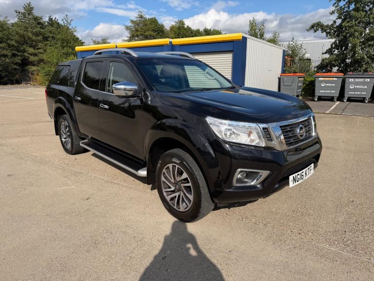 2016 Nissan Navara Double Cab Pick Up Tekna 2.3dCi 190 4WD PICK UP Diesel Manual