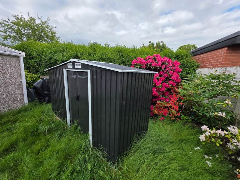 Metal garden shed 
