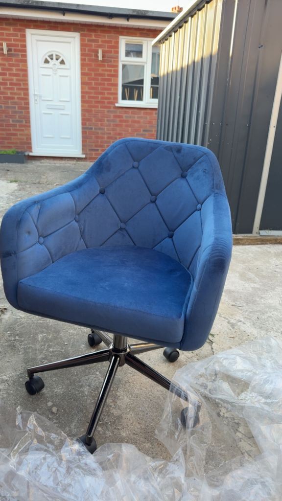 Velvet Chair