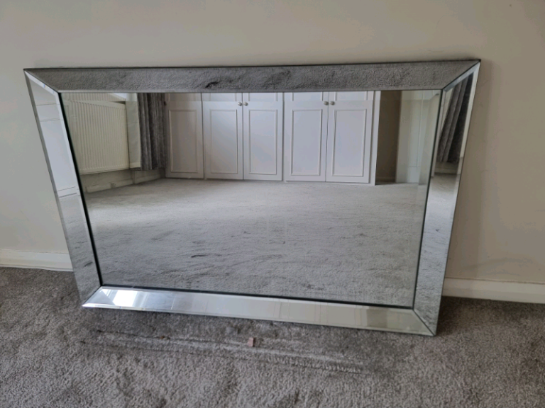 RECTANGULAR FRAME WALL MIRROR 90×60CM GREAT CONDITION 