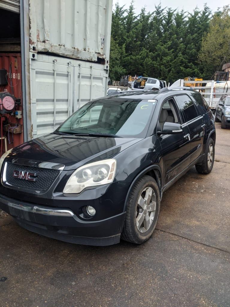 Left hand drive, GMC Acadia, 7 seater, petrol, automatic,
