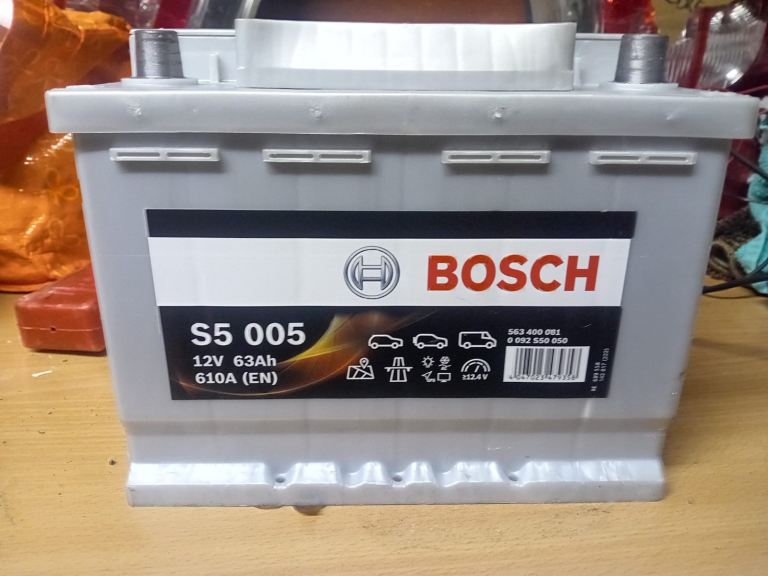63amp 12volt heavy duty Bosch battery 
