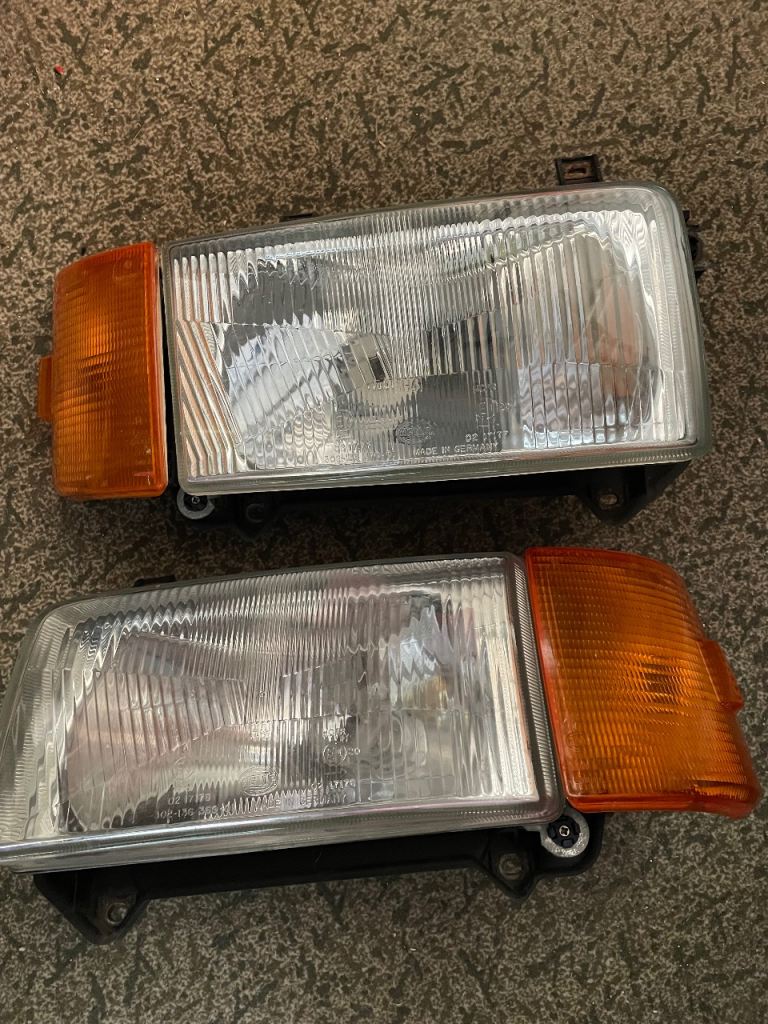 VW T4 set of headlights 