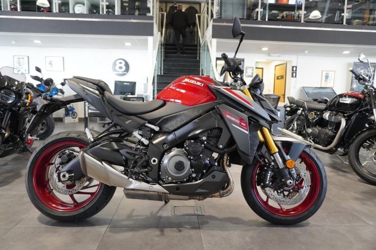 Suzuki GSX-S1000, 2026, Candy Daring Red. IN STOCK NOW Only £10999. 