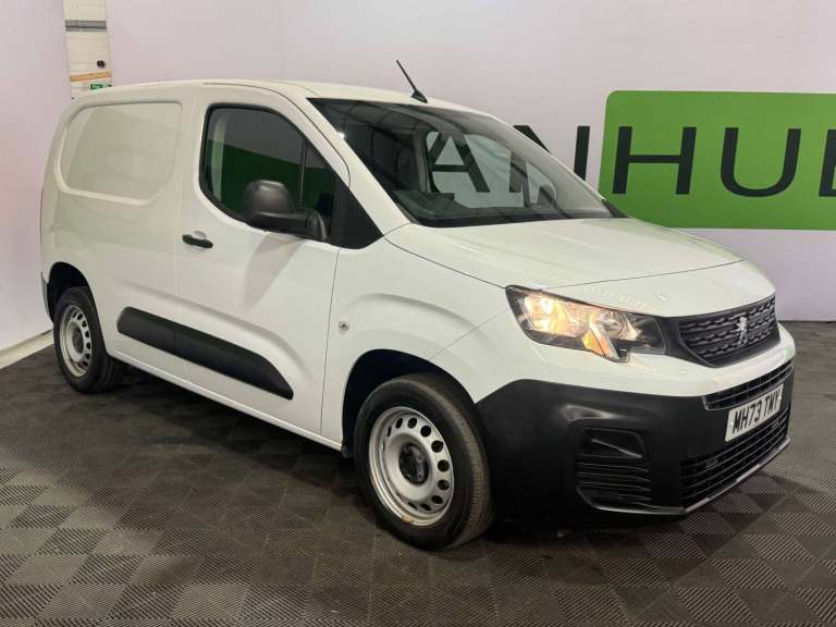 2024 Peugeot Partner 1000 1.5 BlueHDi 100 Professional Premium + Van PANEL VAN DIESEL Manual