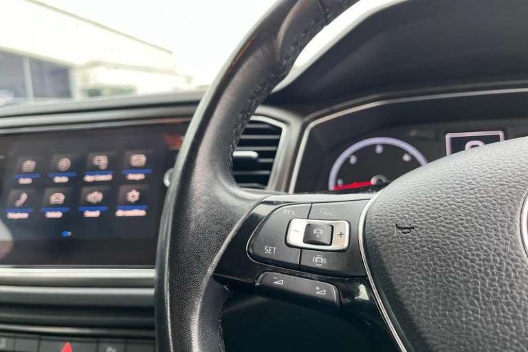 2019 Volkswagen T-Roc 1.6 TDI SE SUV 5dr Diesel Manual Euro 6 (s/s) (115 ps)- Parking Sensors Man...