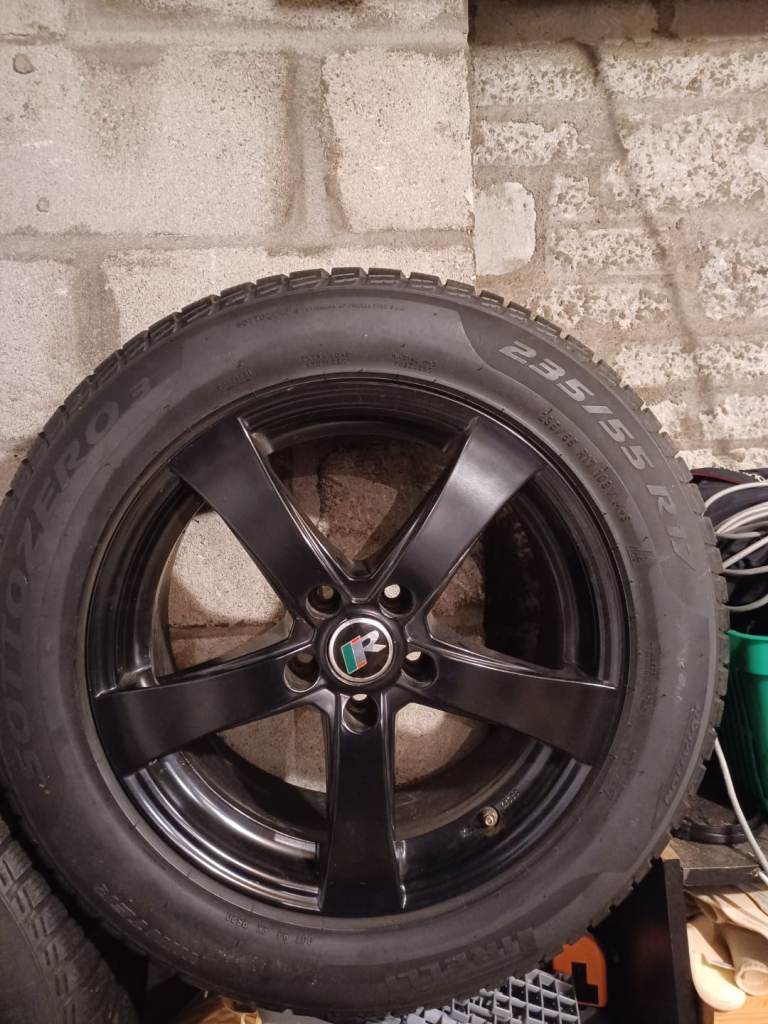 4 x WINTER TYRES / WHEELS  255/55/R17 (103V) - PIRELLI SOTTOZERO WINTER