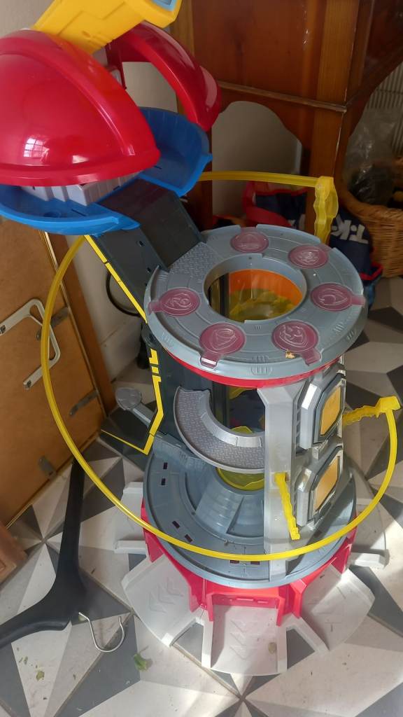 Paw patrol tower