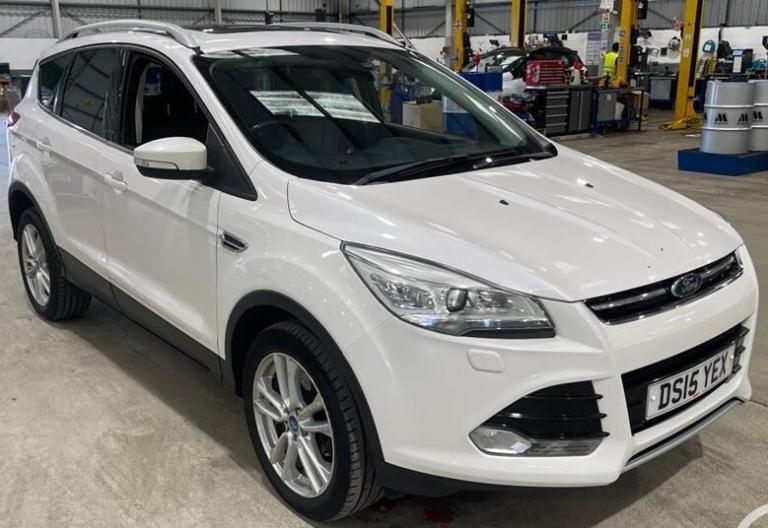 2015 Ford Kuga 2.0 TDCi 180 Titanium X Sport 4WD 5dr ++ LEATHER / PANROOF / ULEZ / DAB HATCHBACK ...