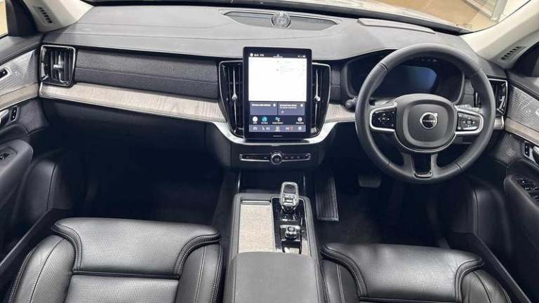 2025 Volvo XC90 Ultra T8 AWD Plug-in hybrid Electric/Petrol Dark 7 Seats Automatic SUV Hybrid Aut...