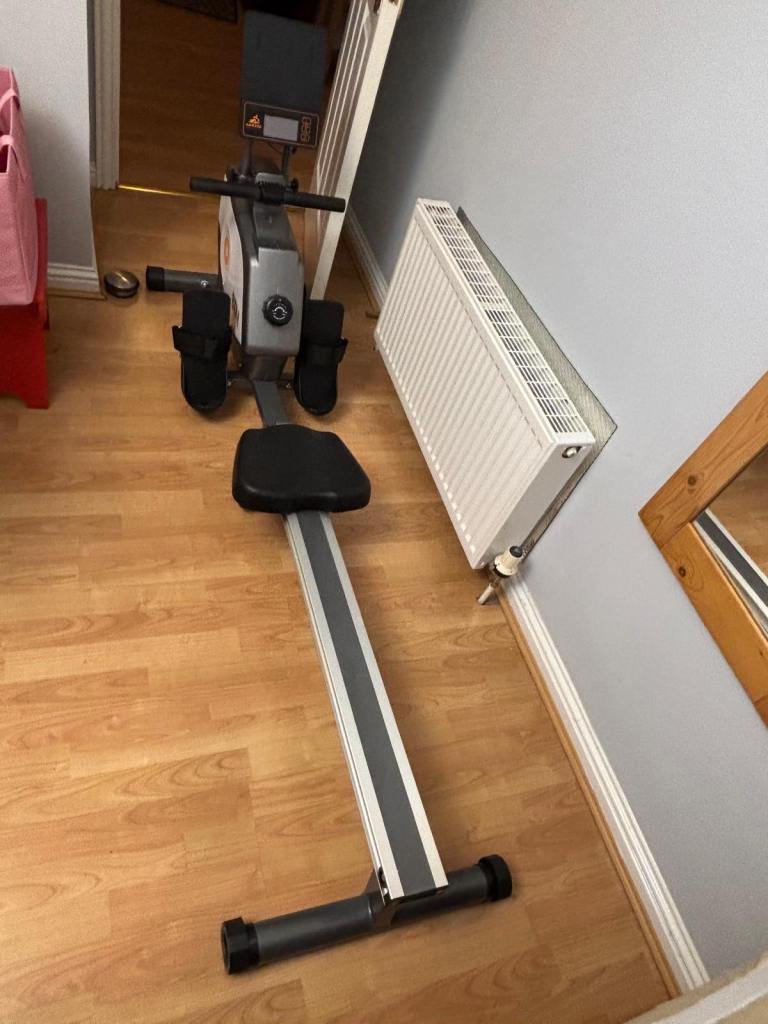 Rowing machine. 