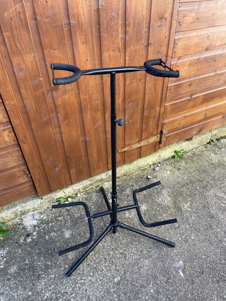 Double adult guitar stand - Free