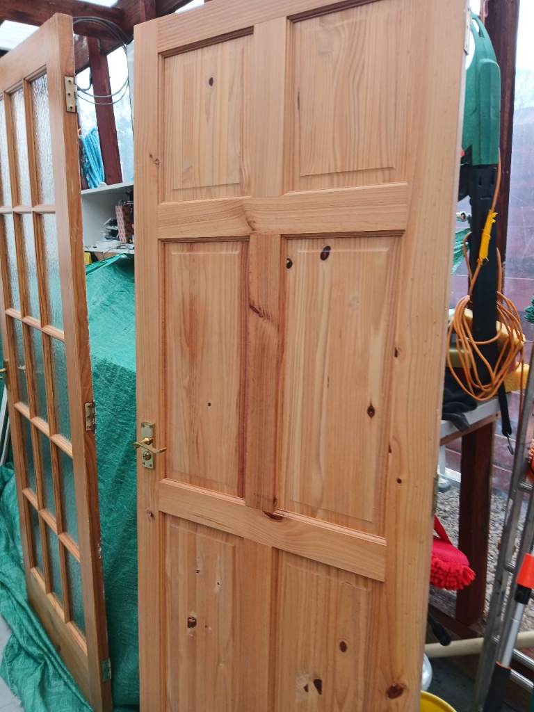 Wooden doors 