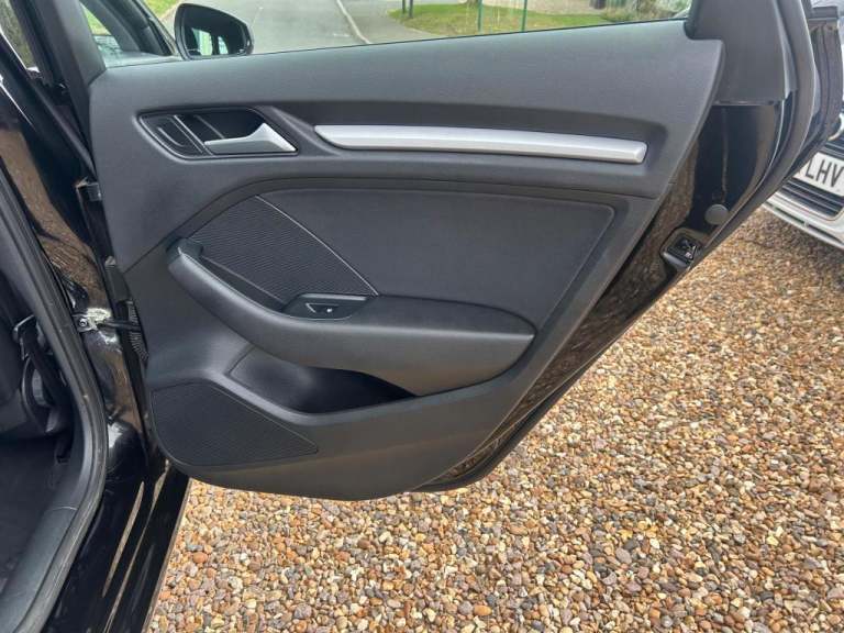  Audi A3 1.0 TFSI SE Sportback Euro 6 (s/s) 5dr Petrol