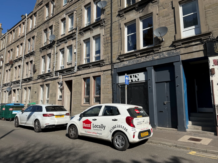 Lyon Street, Dundee - Two Bedroom Property Available Now