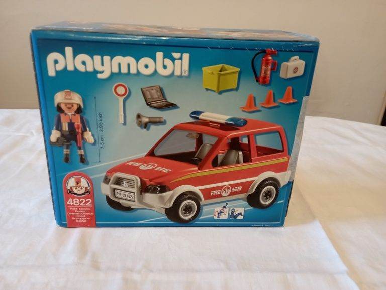 Playmobil 4822  Fire Chief and car set 
