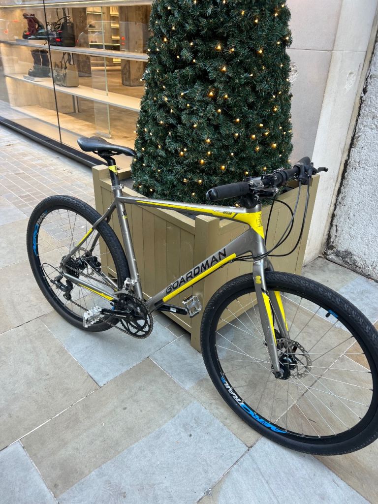 image for BOARDMAN X7 Comp - Hybrid Bike 