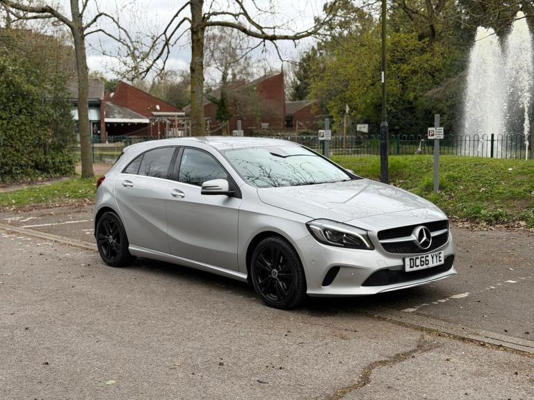 2017 Mercedes-Benz A-Class 2.1 A200d Sport (Premium) 7G-DCT Euro 6 (s/s) 5dr HATCHBACK Diesel Aut...
