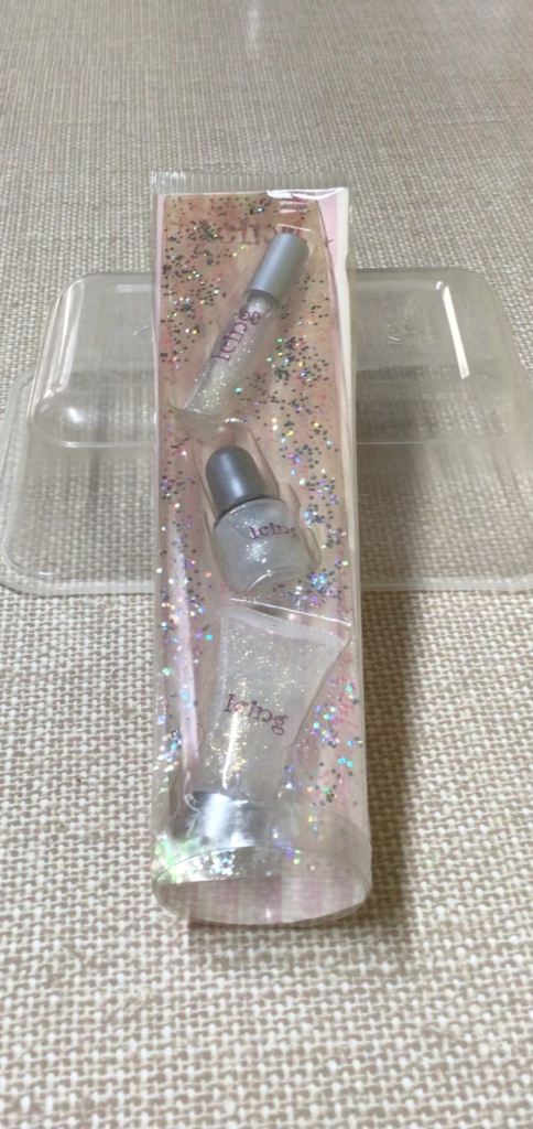 NEW Icing Cosmetic Tube