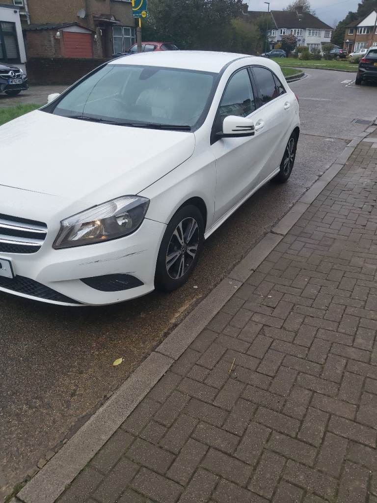 Mercedes-Benz, A CLASS, Hatchback, 2017, Manual, 1461 (cc), 5 doors