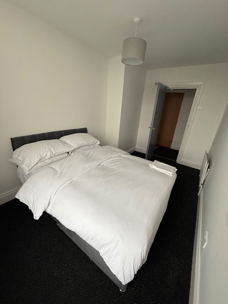Large double rooms 